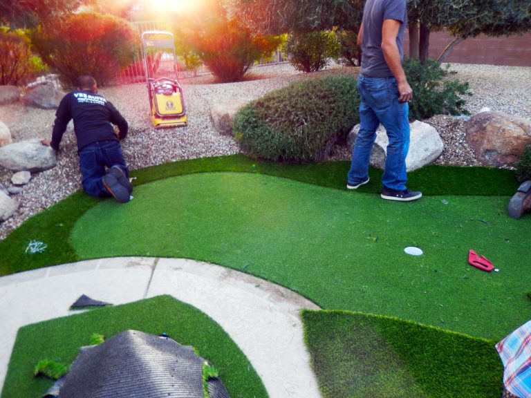 Designing the Perfect Backyard Putting Green: Tips and Tricks