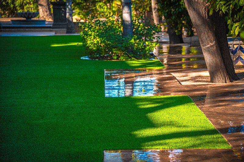 best looking lawns with Artificial turf